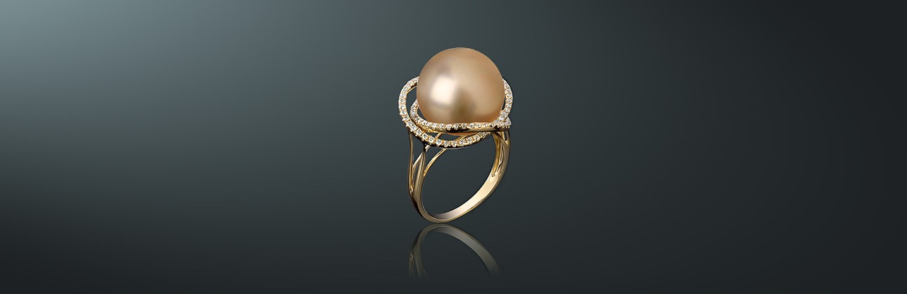 Кольцо из коллекции MAYSAKU: жемчуг Южных морей, золото 585˚, бриллианты, государственное пробирное клеймо. кп-51жз
