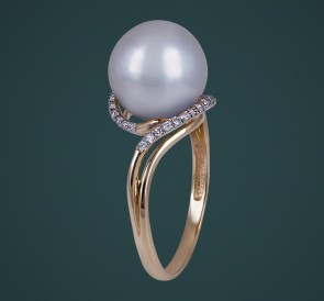 Кольцо с жемчугом бриллианты к-110661жб: белый морской жемчуг, золото 585°